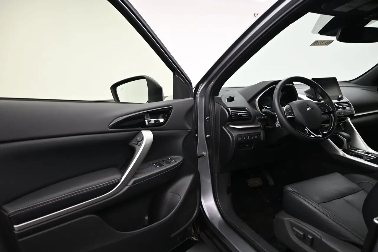 Mitsubishi Eclipse Cross photo Mitsubishi Eclipse Cross