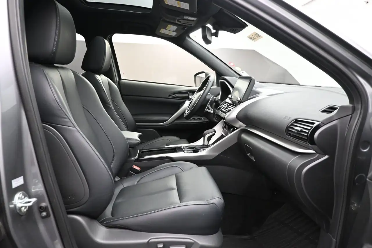Mitsubishi Eclipse Cross photo Mitsubishi Eclipse Cross