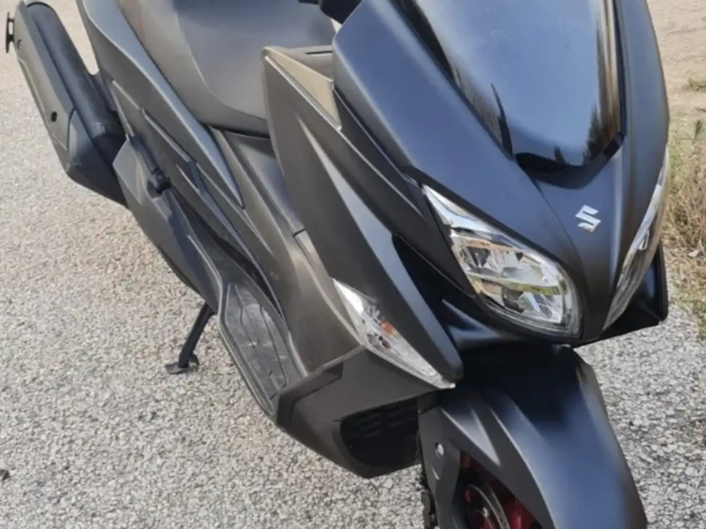 Suzuki Burgman 400 Grey - 2