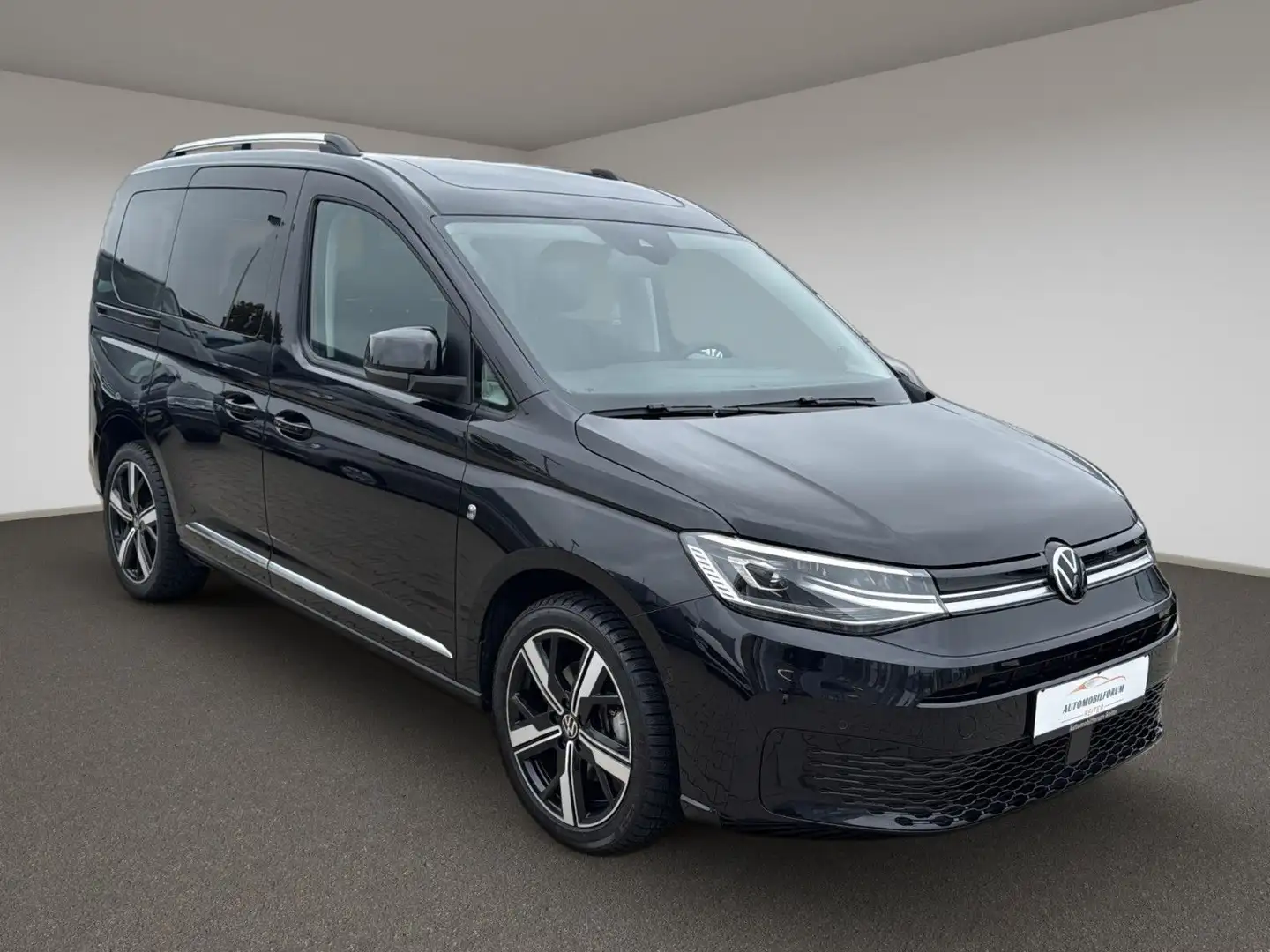 Volkswagen Caddy Style TDI DSG Stand LED AHK Pano Noir - 1