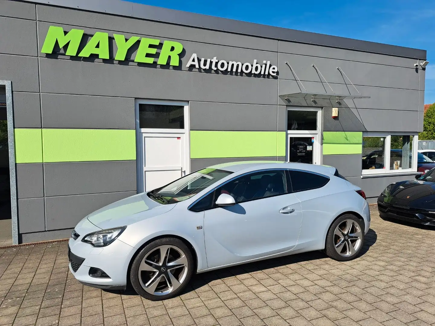 Opel Astra J GTC Innovation "Navi-Xenon-Sport" Gris - 1