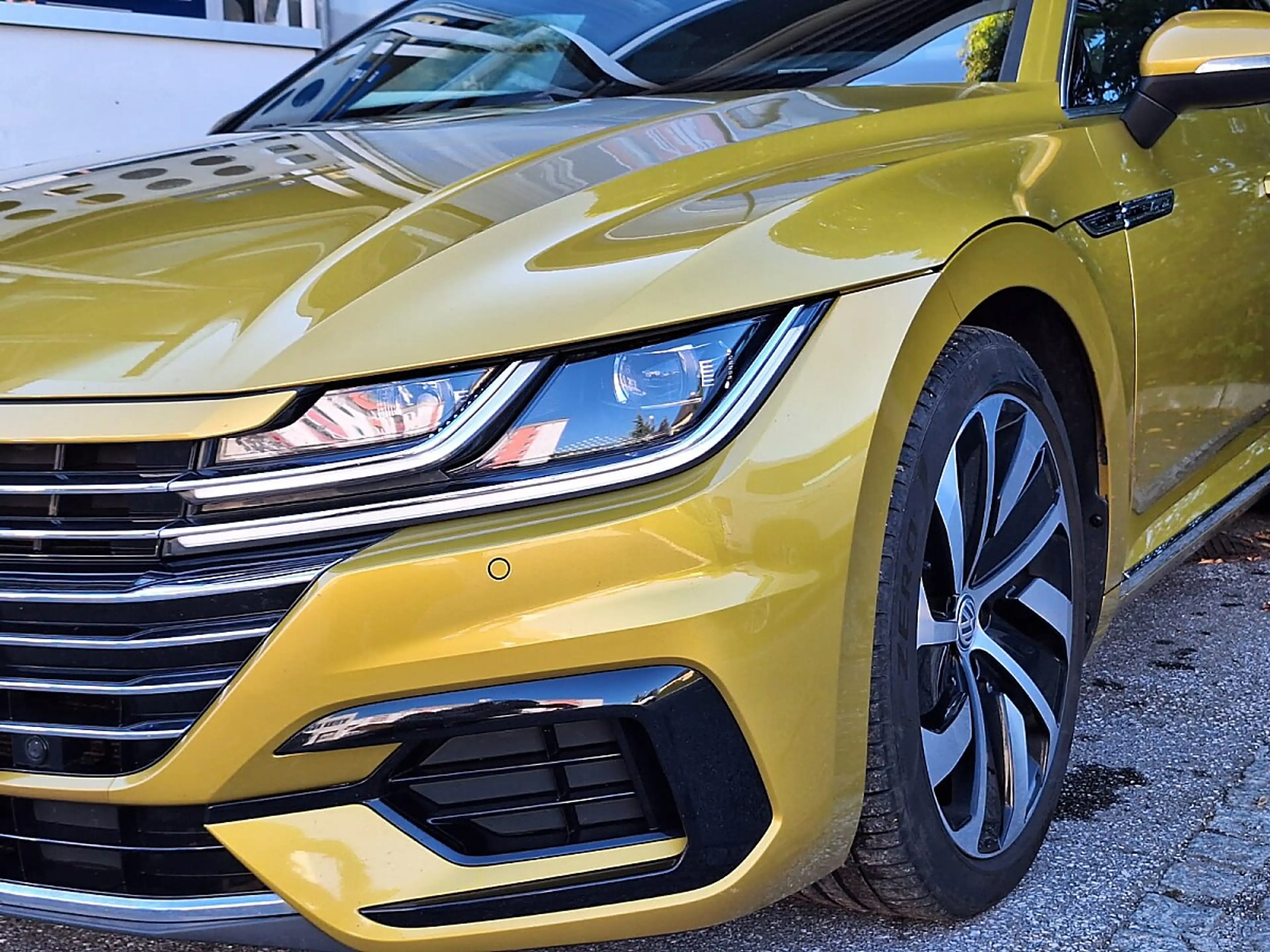 Volkswagen Arteon R-Line 2,0 TDI SCR — photo 4