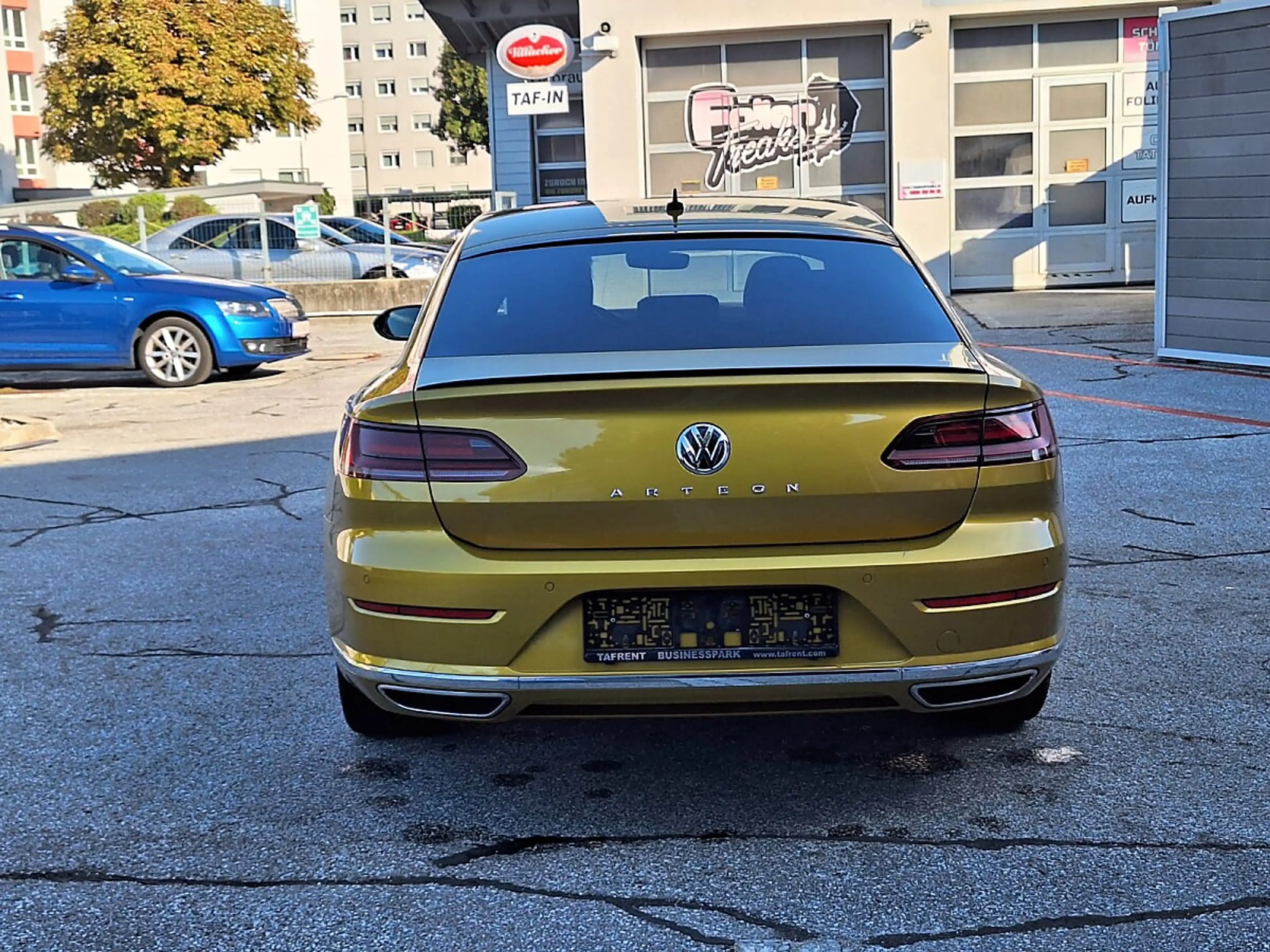 Volkswagen Arteon R-Line 2,0 TDI SCR — photo 9