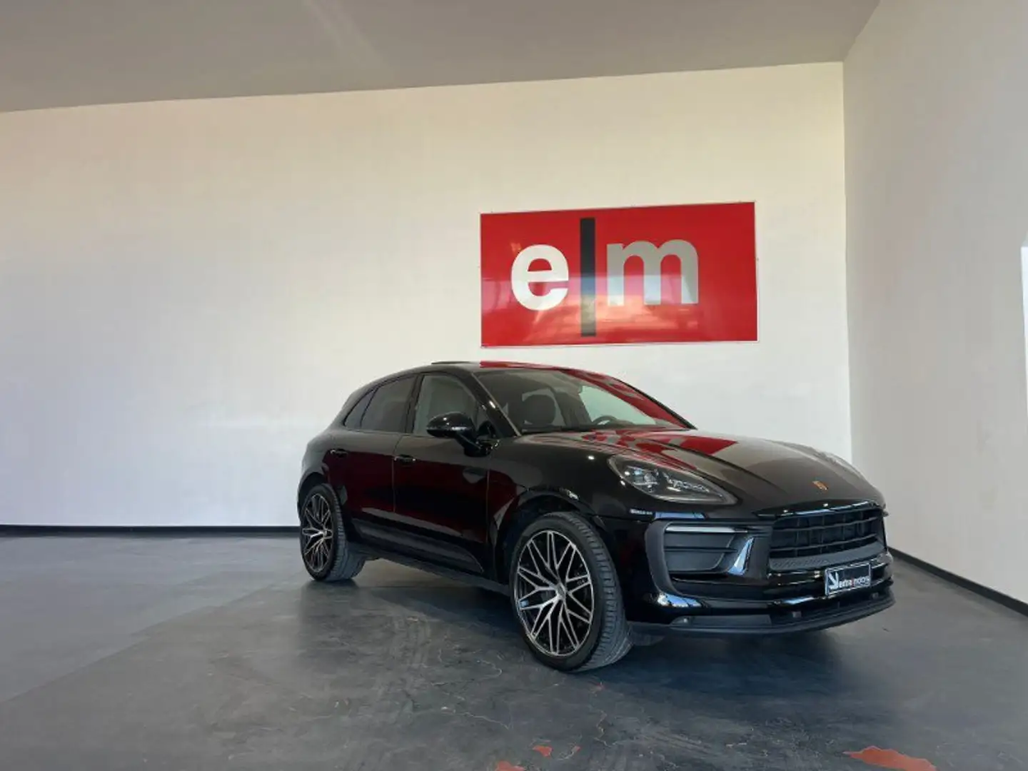 Porsche Macan 2.0 Noir - 2