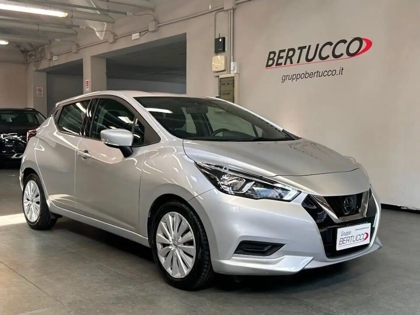Nissan Micra IG-T 100 5 porte Acenta Grigio - 1