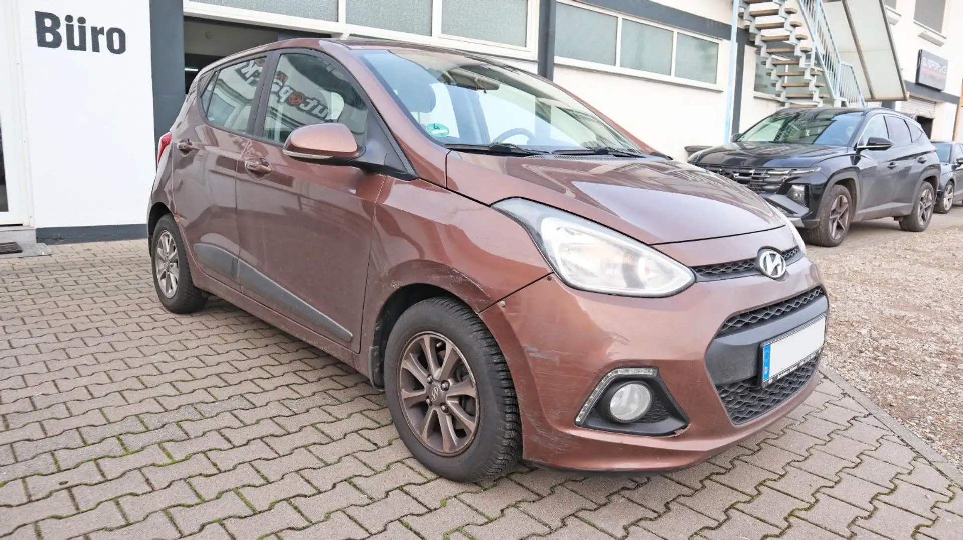Hyundai i10 Style~SD~PDC~Autom.~ Braun - 2