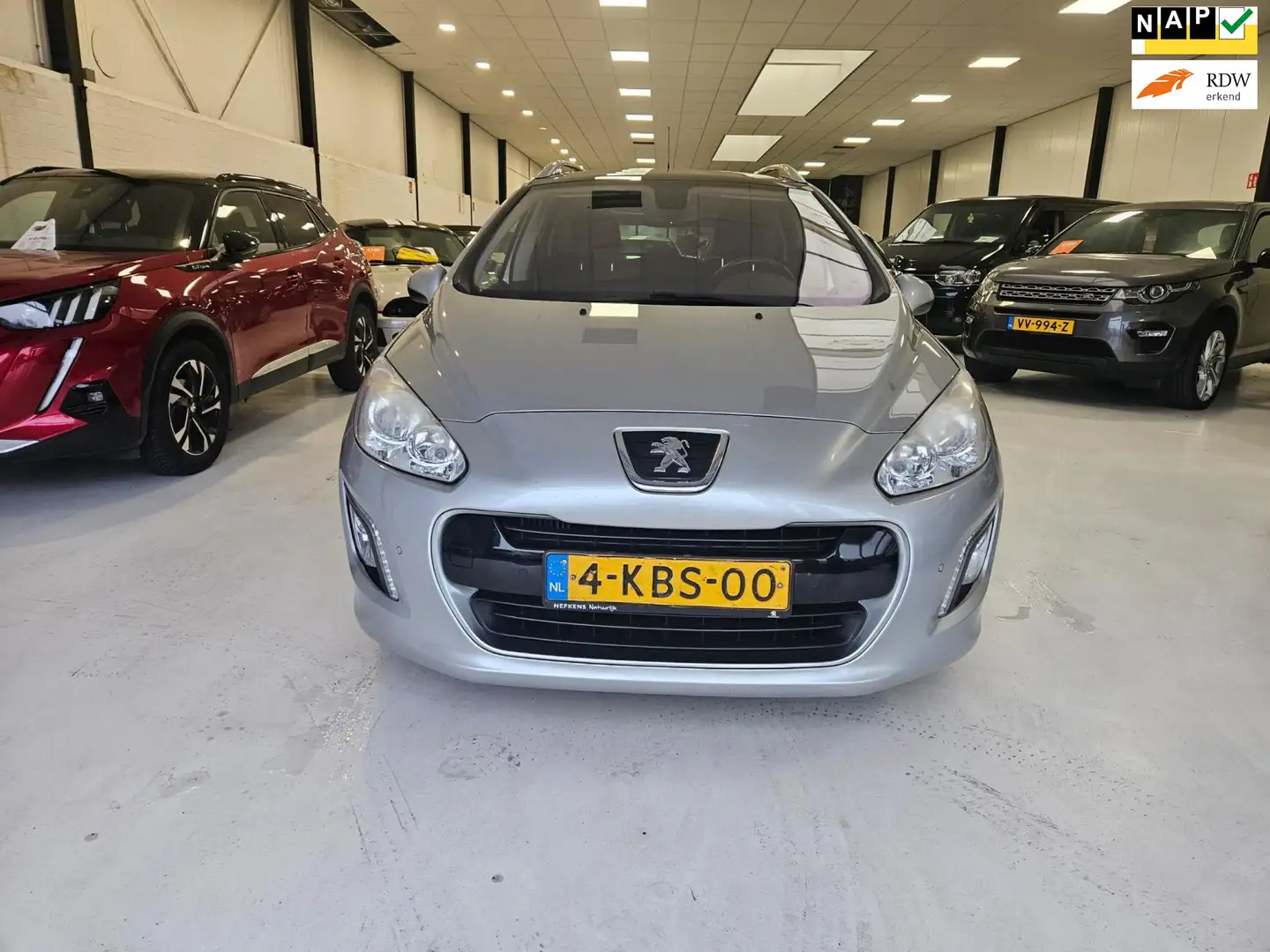 Peugeot 308 SW 1.6 THP Allure Panoramadak Automaat APK bij afl Grigio - 1