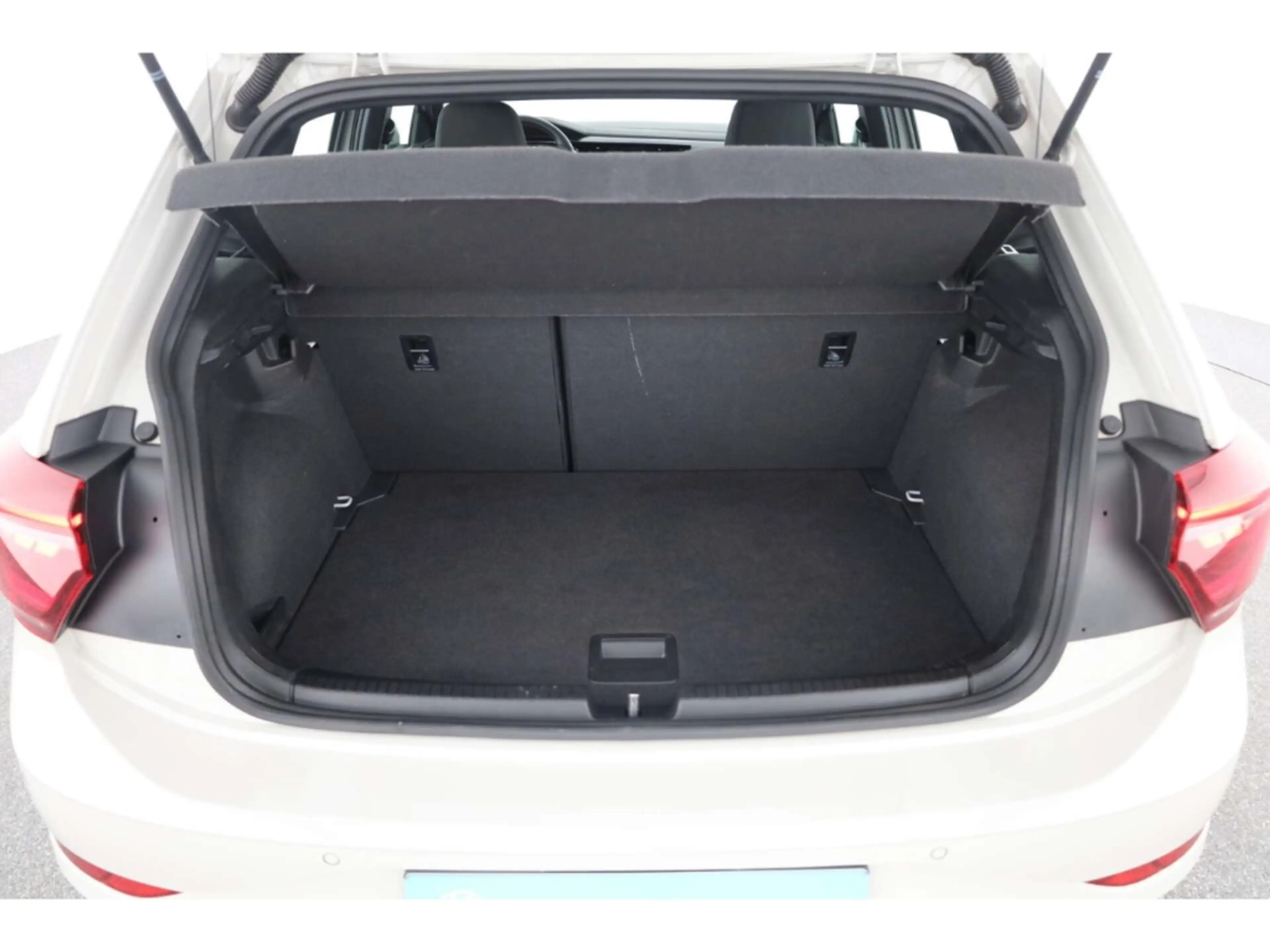 Volkswagen Polo GTI 2.0 TSI OPF — photo 14