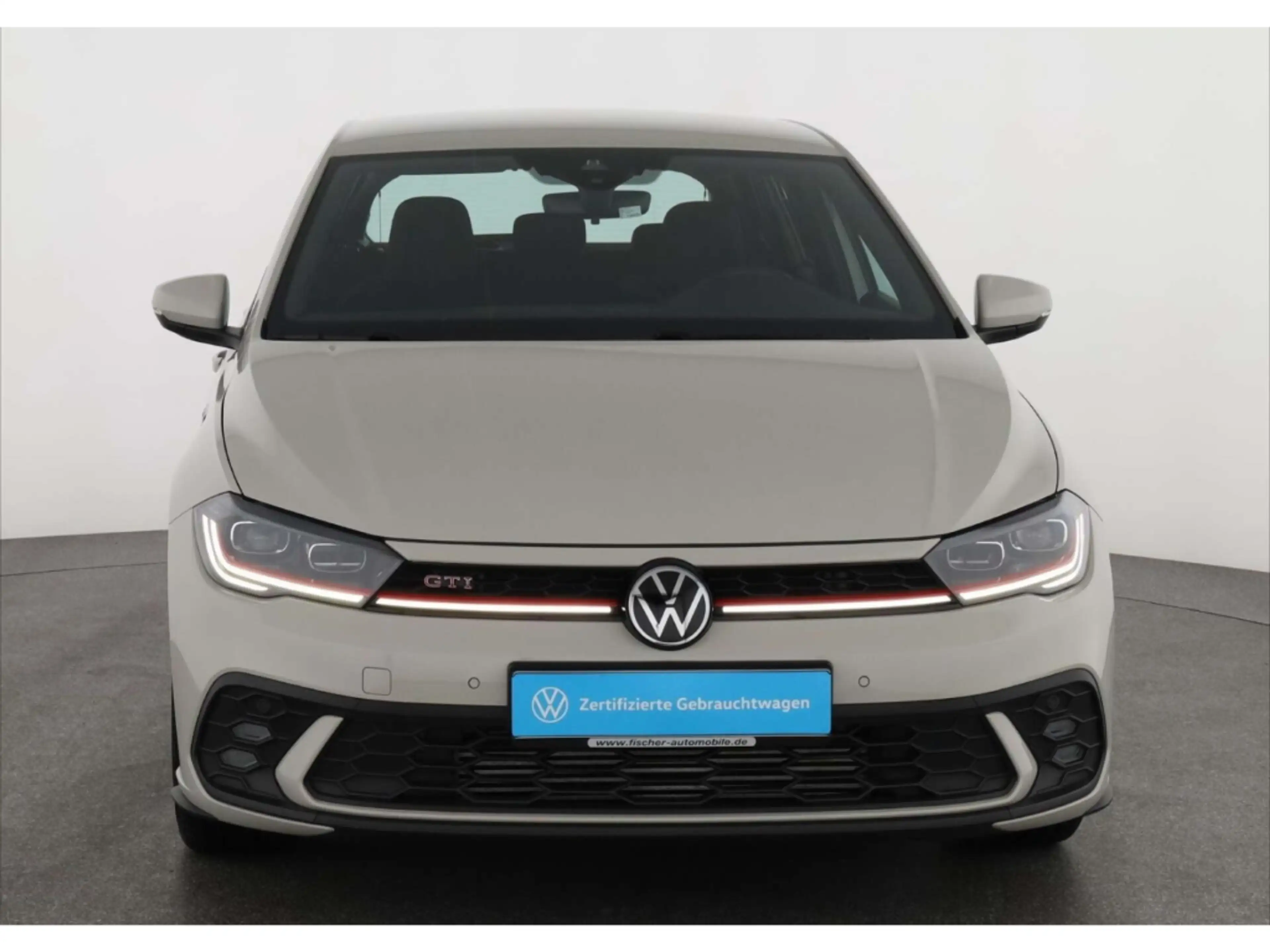 Volkswagen Polo GTI 2.0 TSI OPF — photo 3