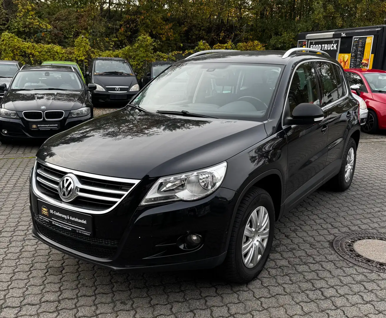 Volkswagen Tiguan Team 4Motion *TÜV2027*Klima*Allwetter*2.Hand* Schwarz - 2