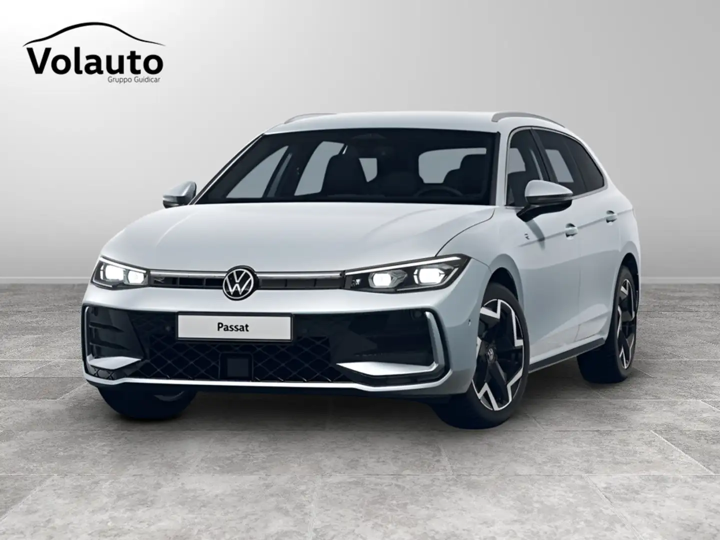 Volkswagen Passat Nuova Passat R-Line 1.5 eTSI ACT 110 kW (150 CV) D Grigio - 1