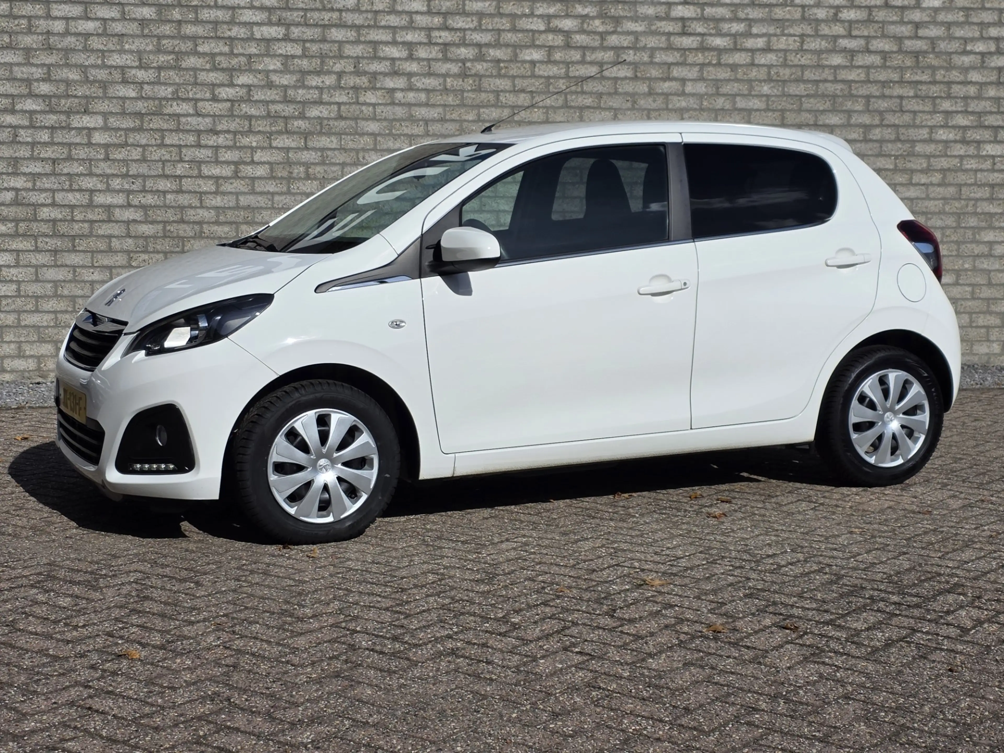 Peugeot 108 1.0 e-VTi Active Airco/Ccr — photo 2
