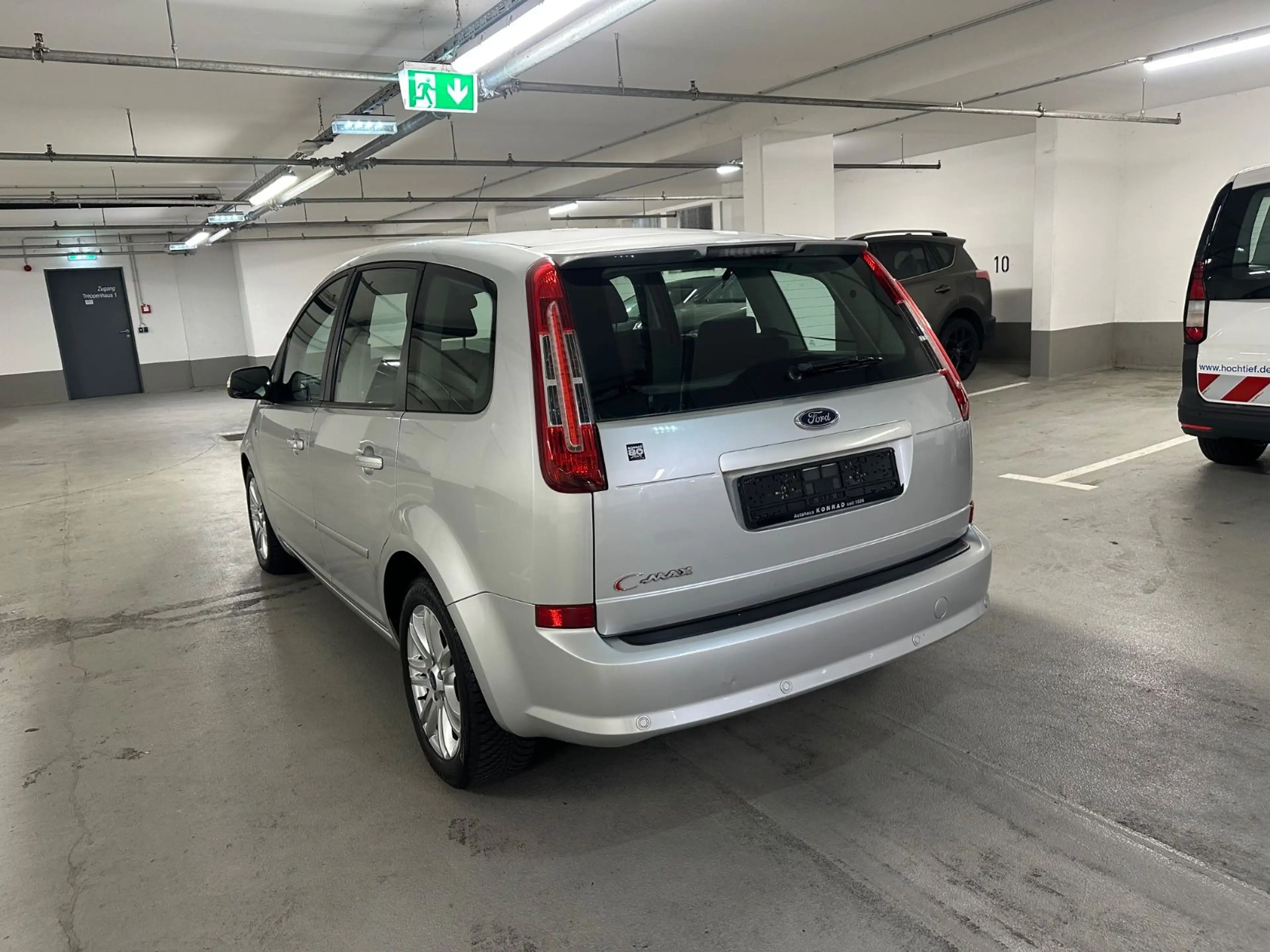 Ford C-Max C-MAX Ghia — photo 3