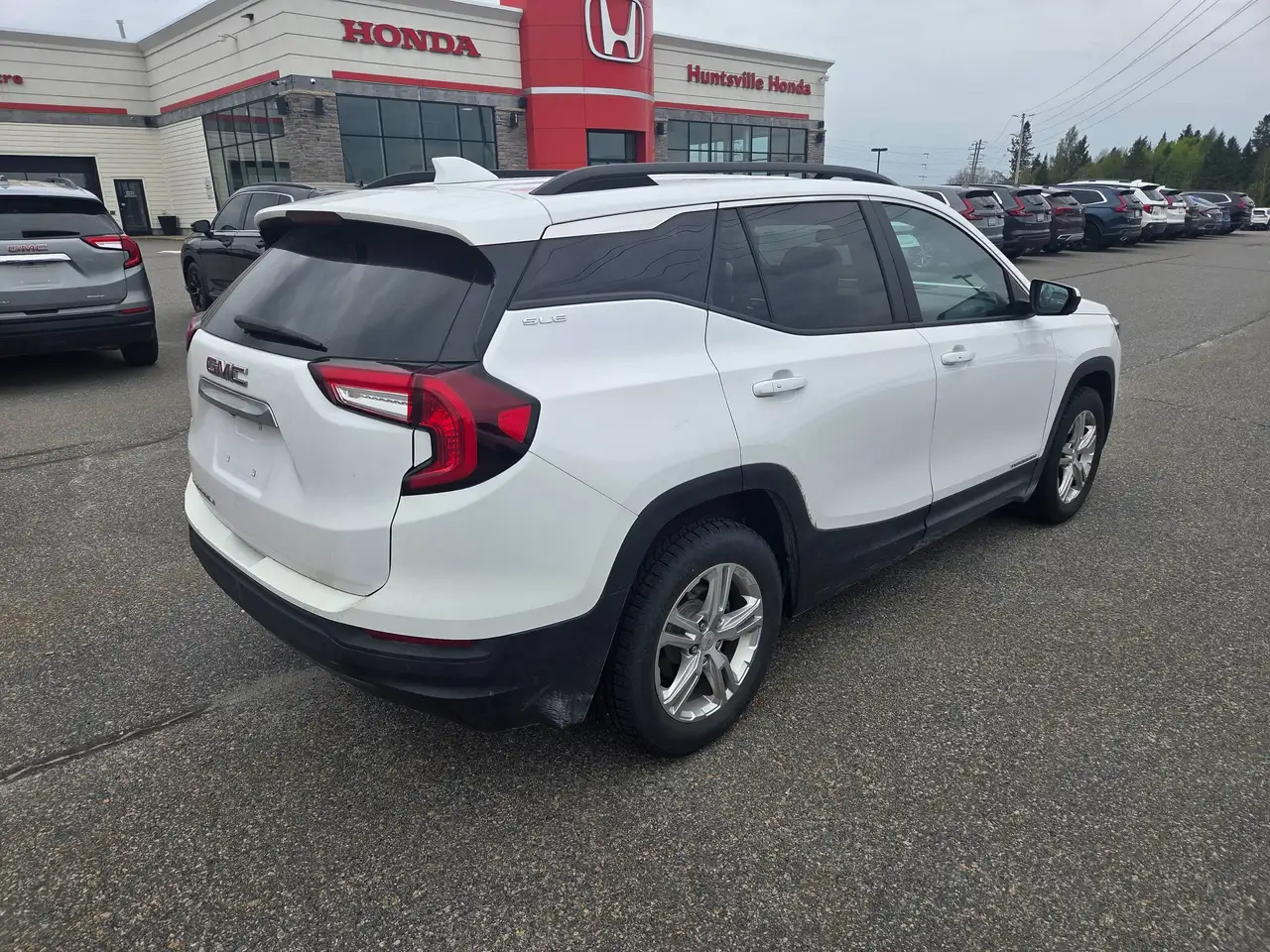 GMC Terrain снимка GMC Terrain