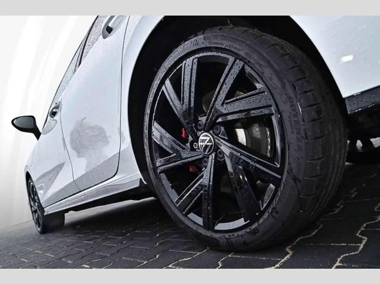 Volkswagen Golf GTE VIII 1.4 eHybrid GTE 5