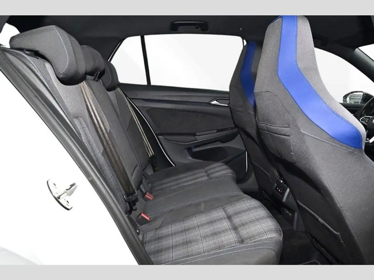 Volkswagen Golf GTE VIII 1.4 eHybrid GTE 7