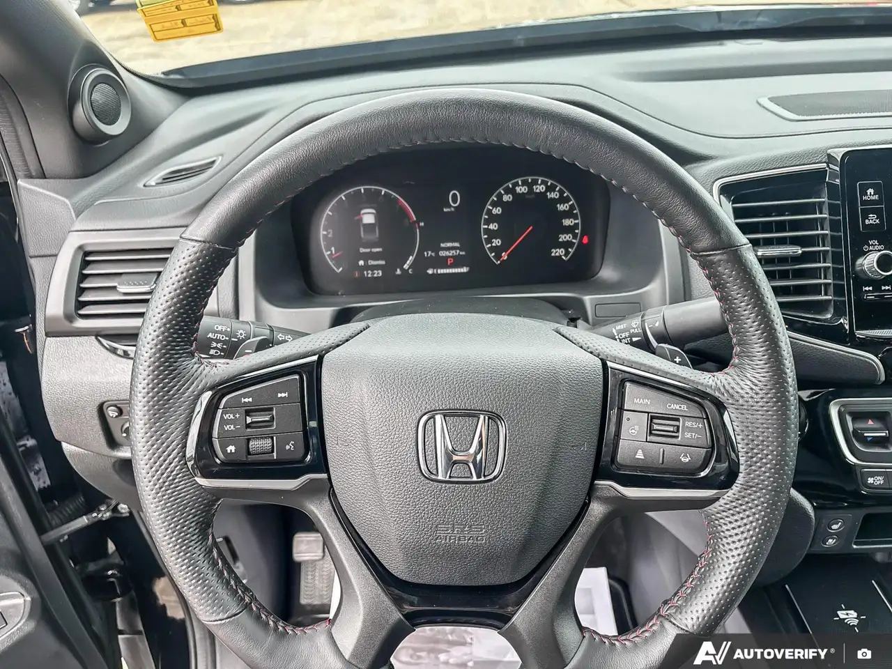 Honda Ridgeline photo Honda Ridgeline