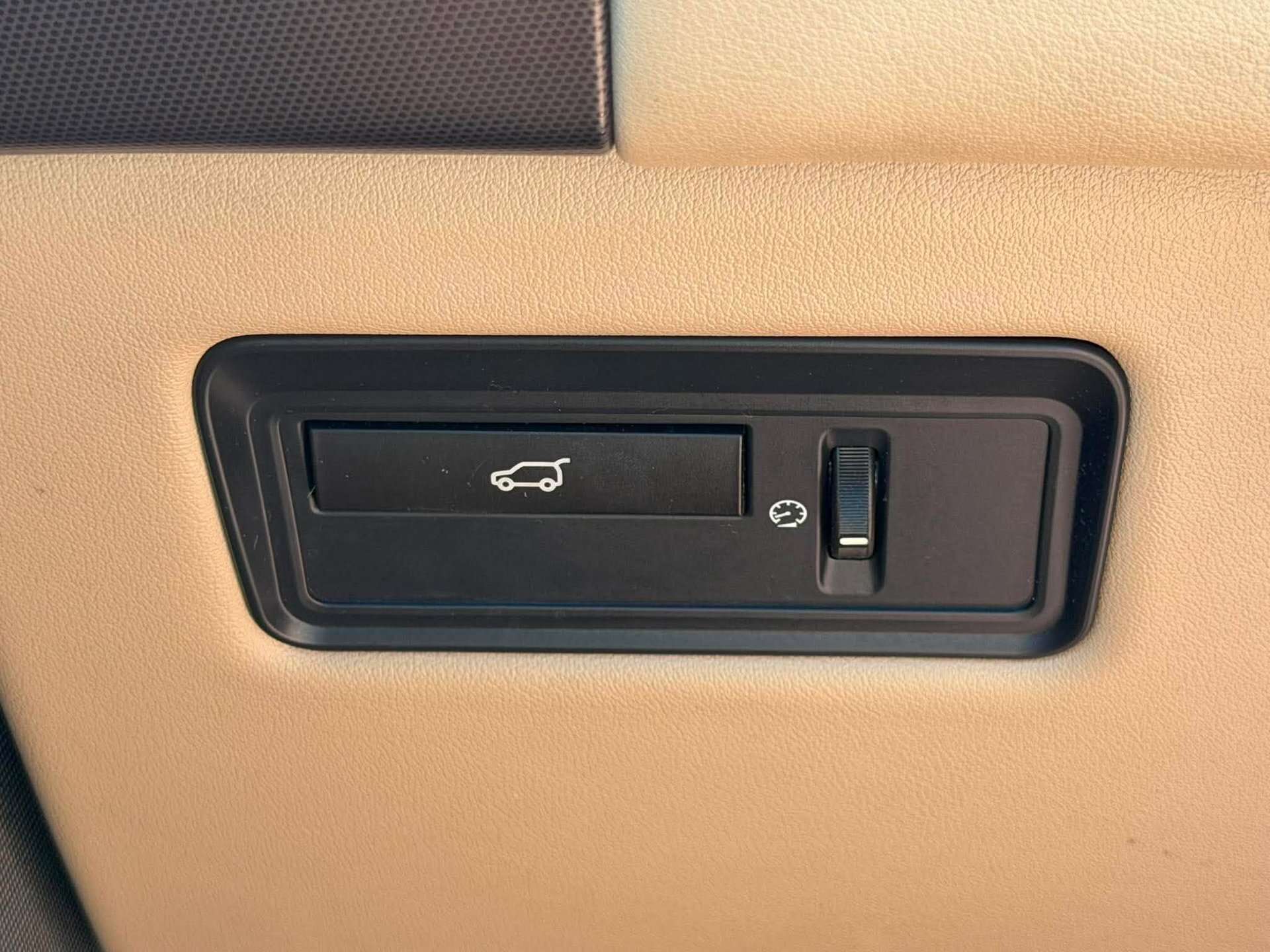 2014 Land Rover Range Rover Sport 5.0L V8 Supercharged thumb 15