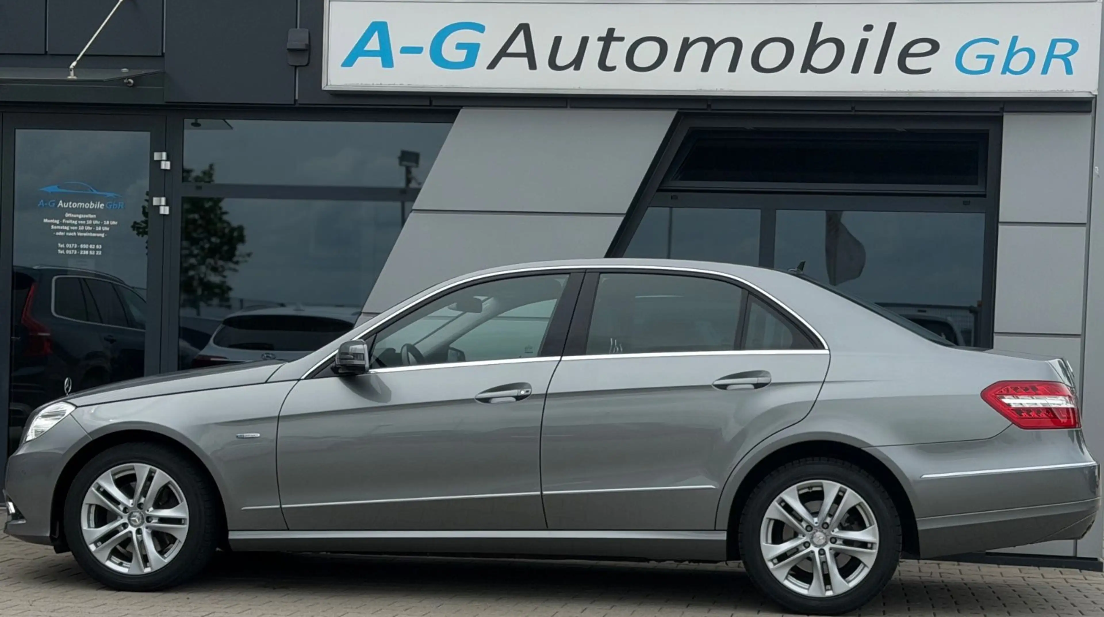 Mercedes-Benz E 350 CDI Limousine Distronic Plus Pano Kamera — photo 11