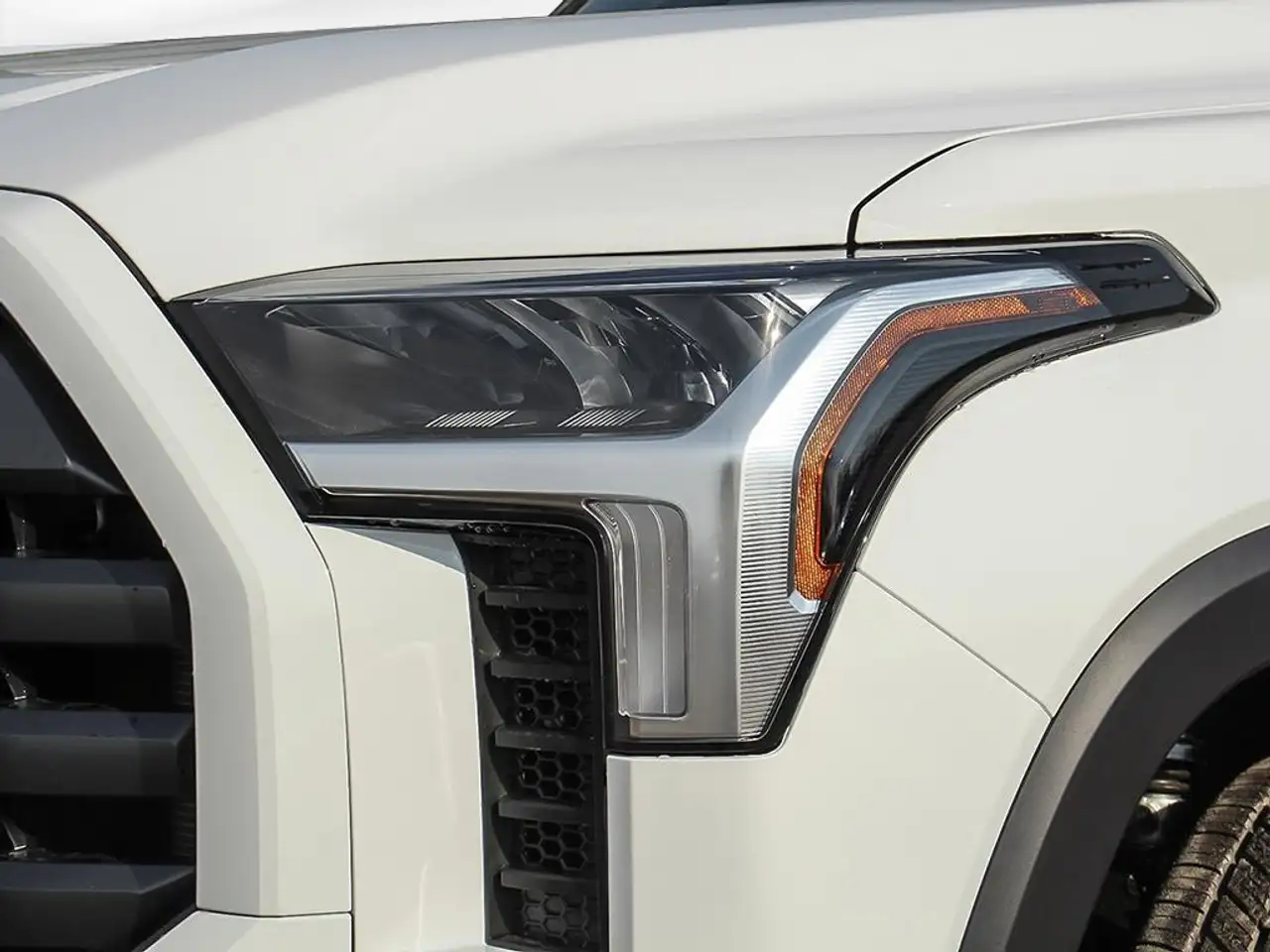 Toyota Tundra снимка Toyota Tundra