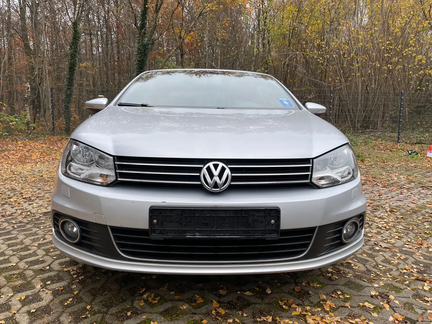 Volkswagen Eos Basis BMT,Klimaautomatik,Navigation,Schiebedach Grau - 1