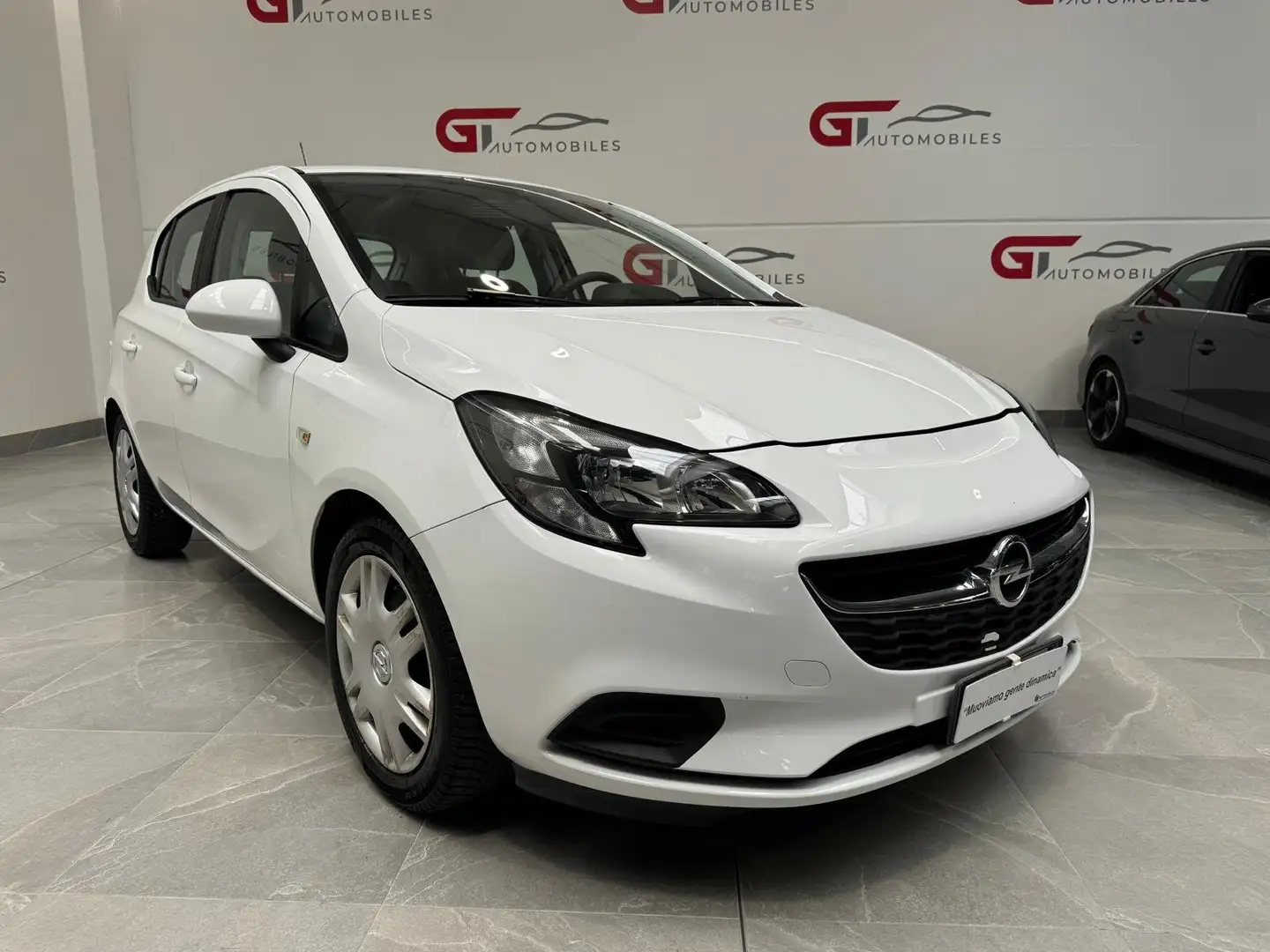 Opel Corsa Corsa 5p 1.4 Innovation Gpl Tech 90cv NEOPATENTATI Bianco - 1