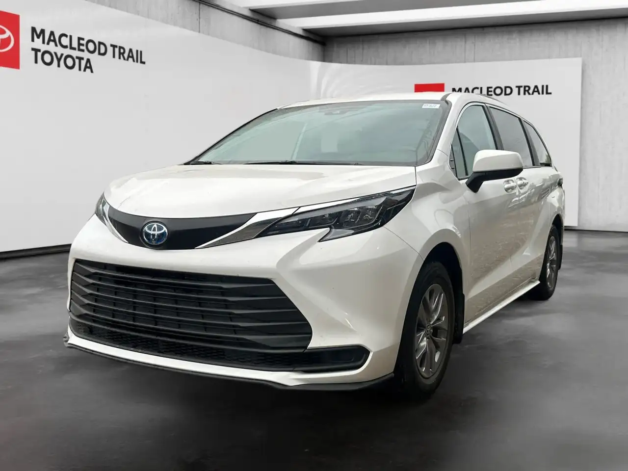 2025 Toyota Sienna