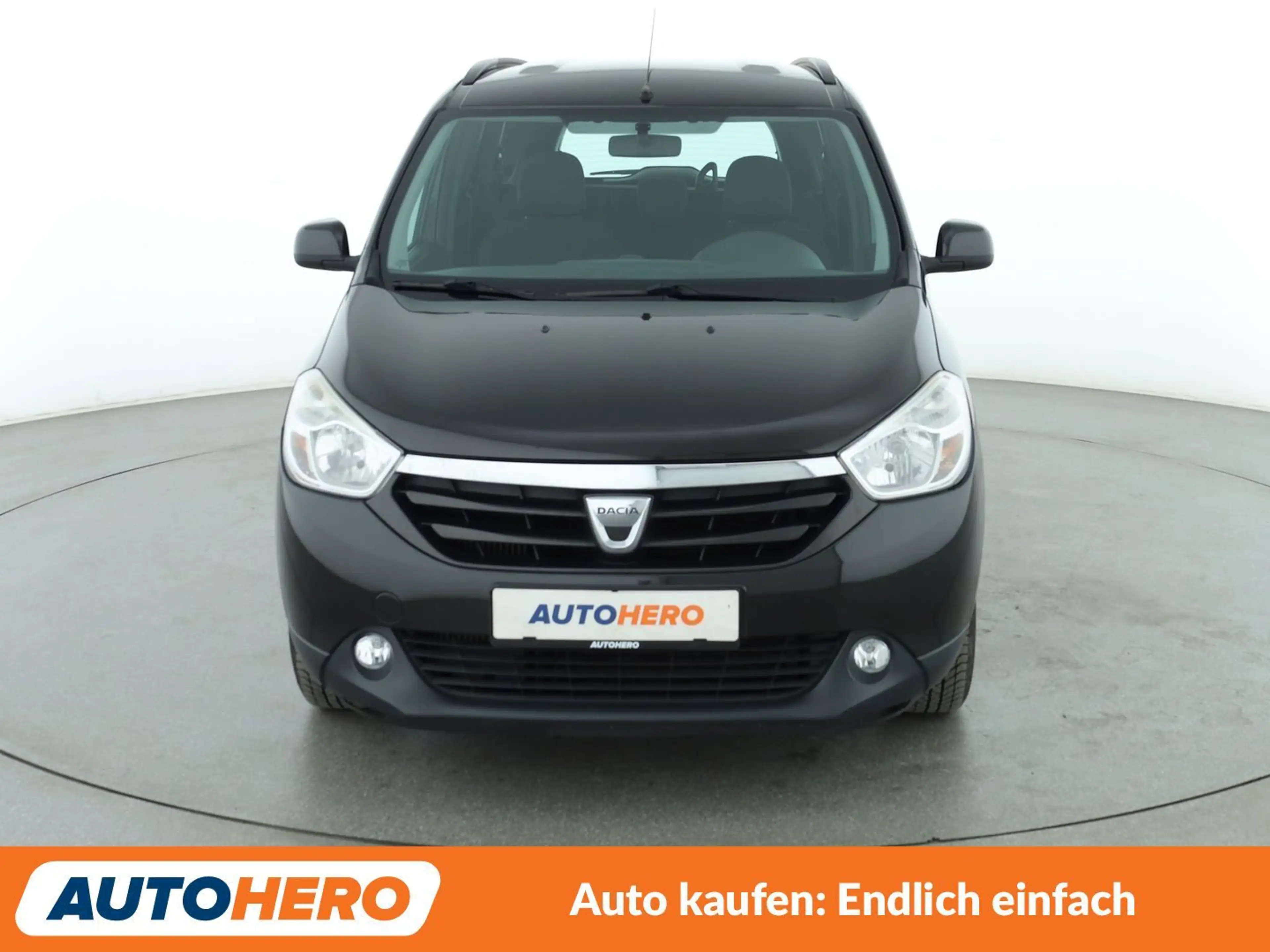 Dacia Lodgy 1.2 TCe Laureate — photo 9