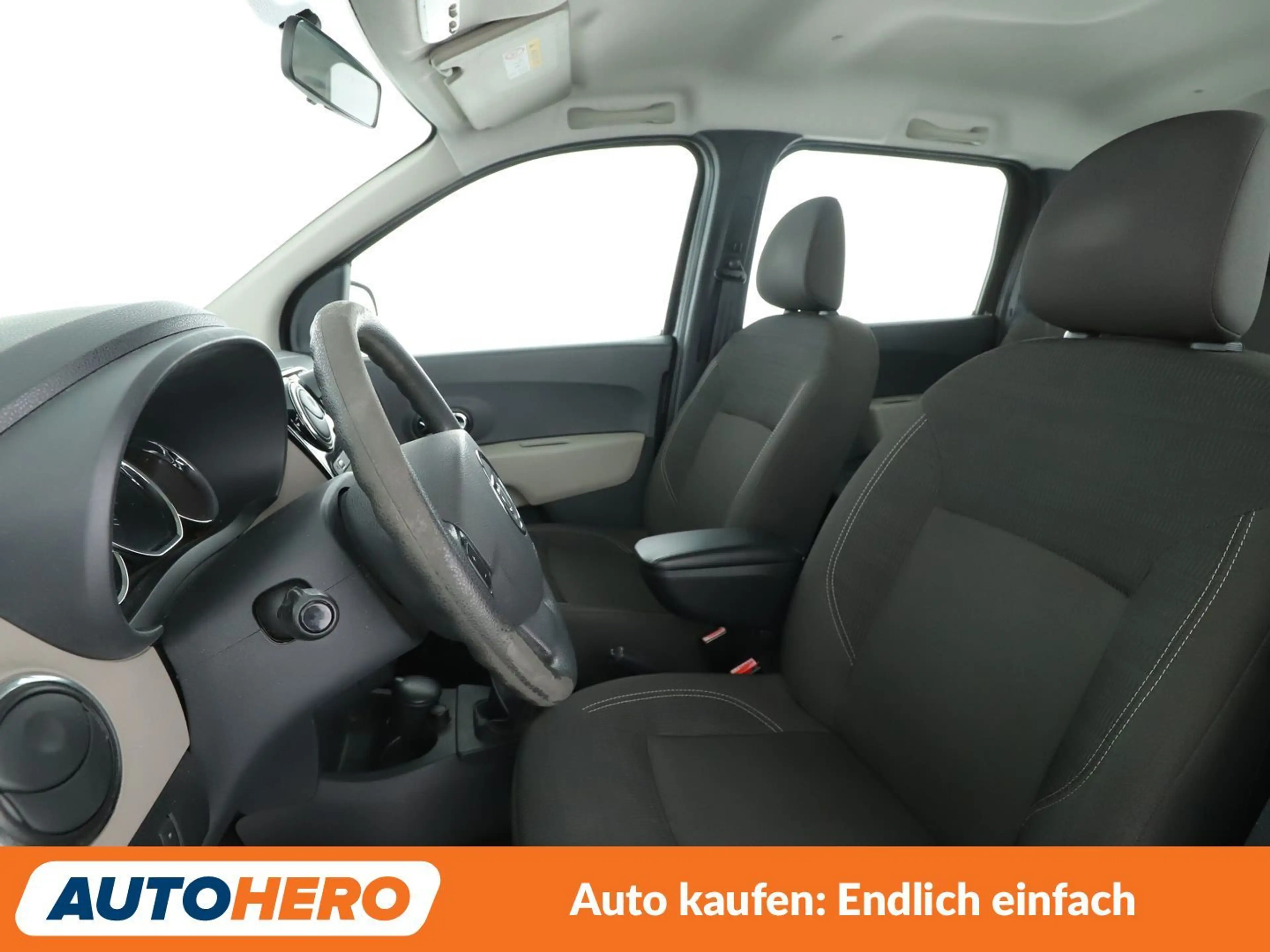Dacia Lodgy 1.2 TCe Laureate — photo 10