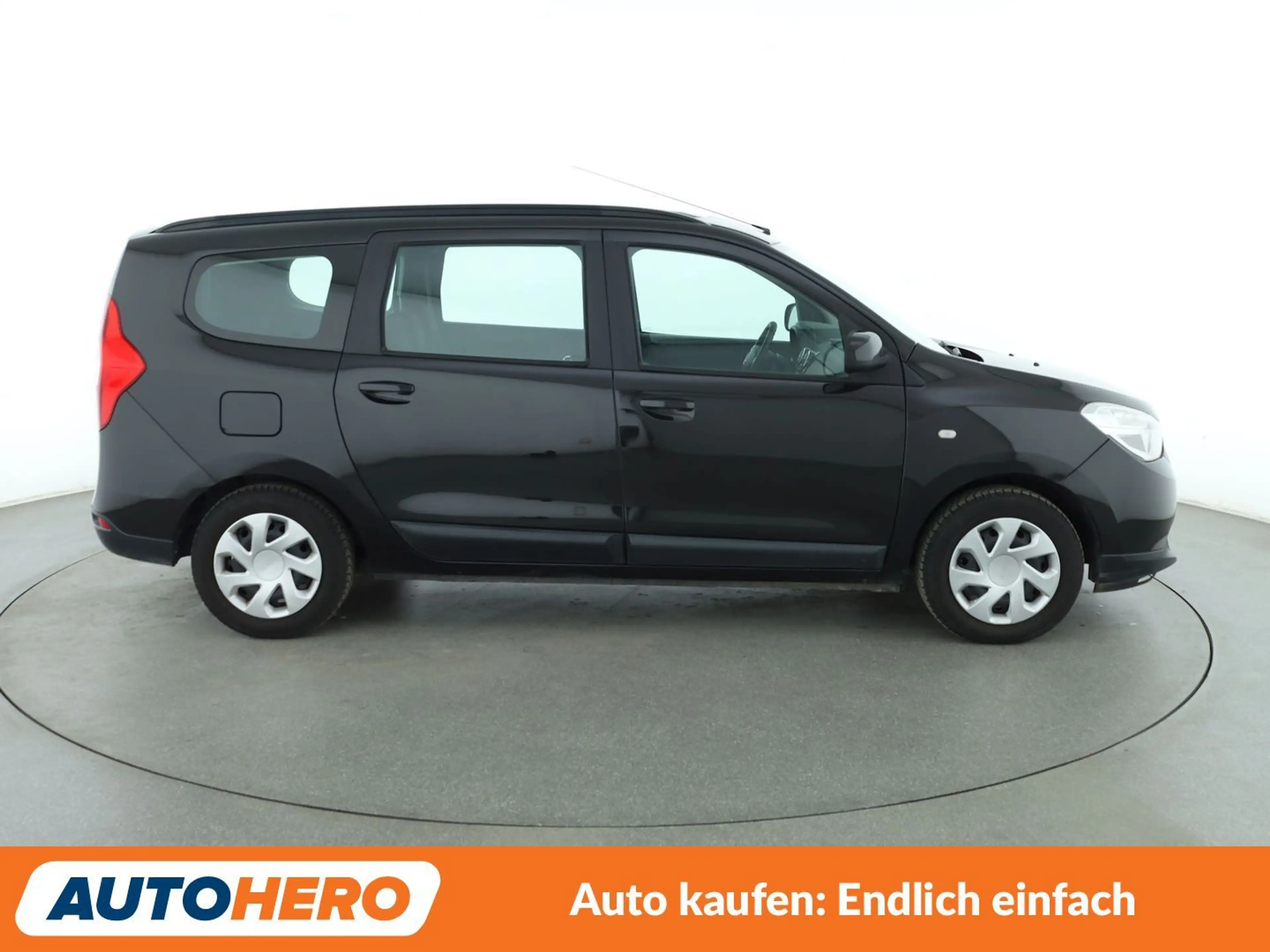 Dacia Lodgy 1.2 TCe Laureate — photo 7