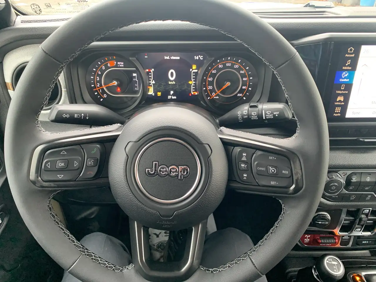 Jeep Wrangler снимка Jeep Wrangler
