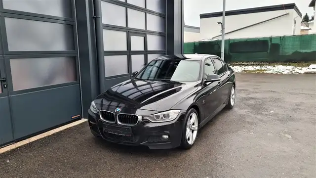 BMW 325 Baureihe 3 Lim. 325d Bi-Xenon M-Paket Sport
