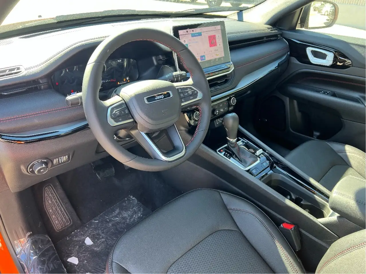 Jeep Compass снимка Jeep Compass