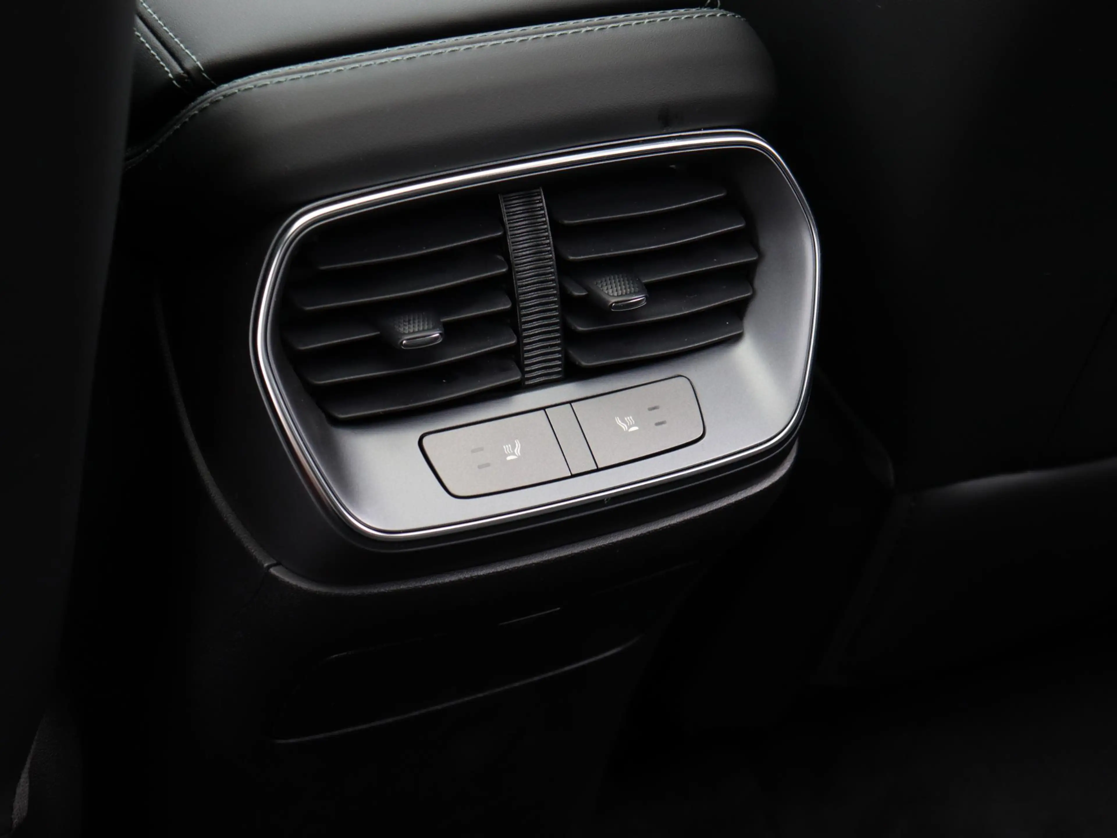 BYD Sealion 7 Design AWD 82.5 kWh | 530pk | Panoramadak | 360 Ca — photo 12