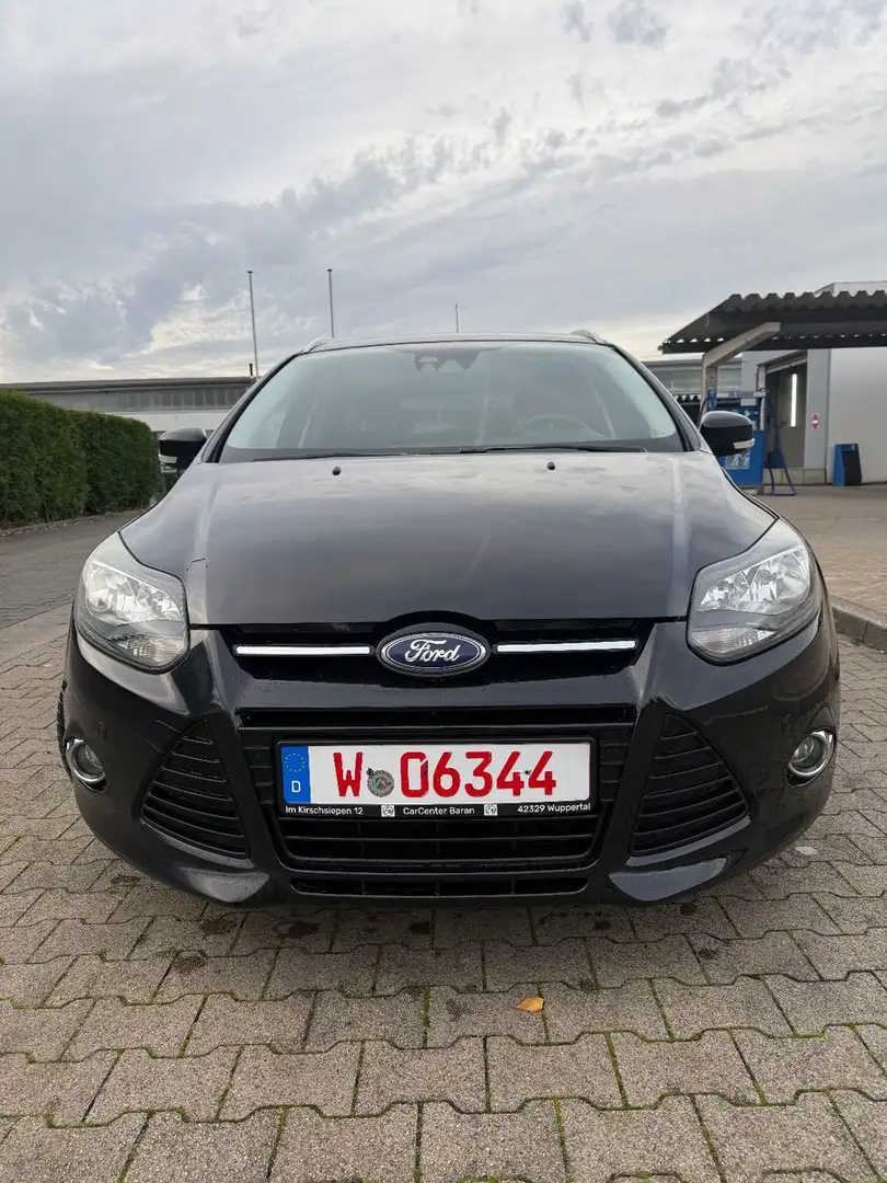 Ford Focus Turnier Titanium 2.0 NOTBRE TOTW. Spurhalt Noir - 2