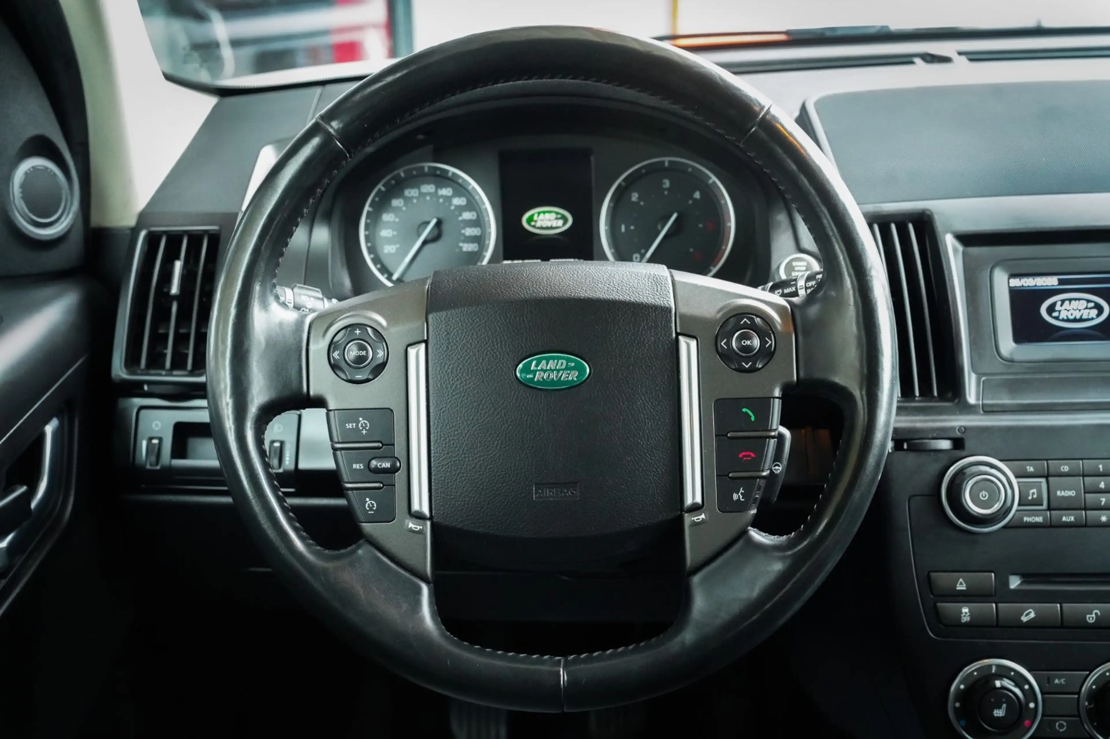 Land Rover Freelander 2 XS TD4 *SHZ/Klima/Temp.* — photo 9