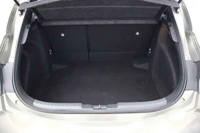 Toyota Corolla view 11
