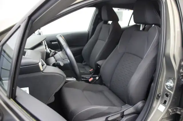 Toyota Corolla view 9