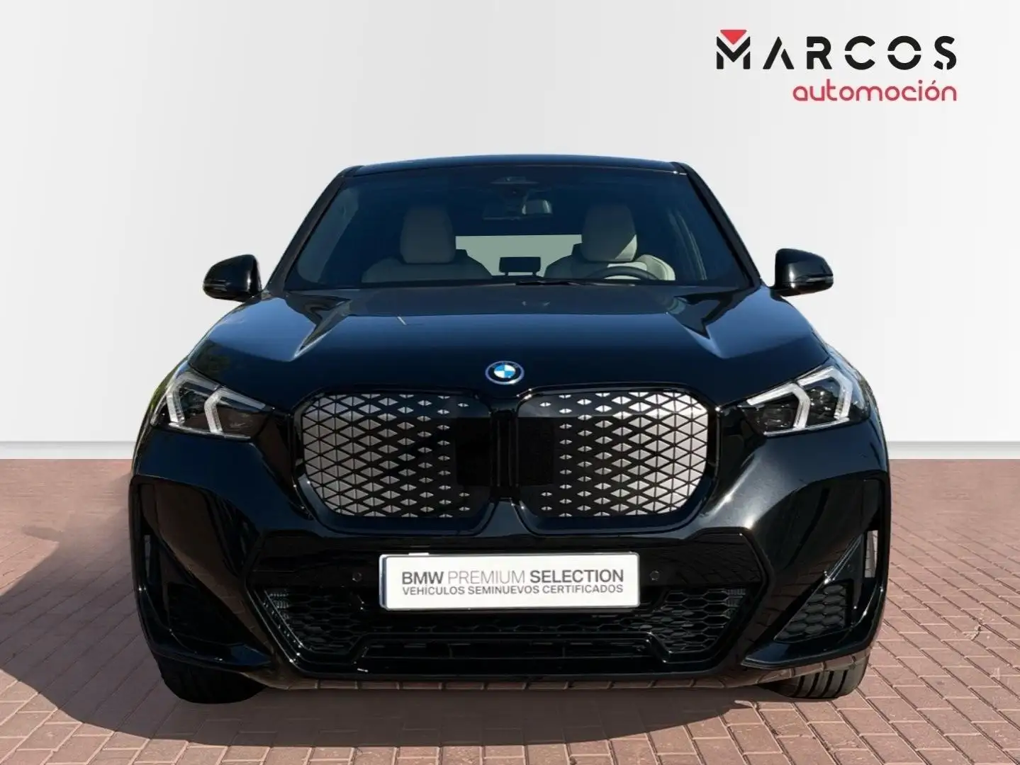 BMW iX1 xDrive30A - 2