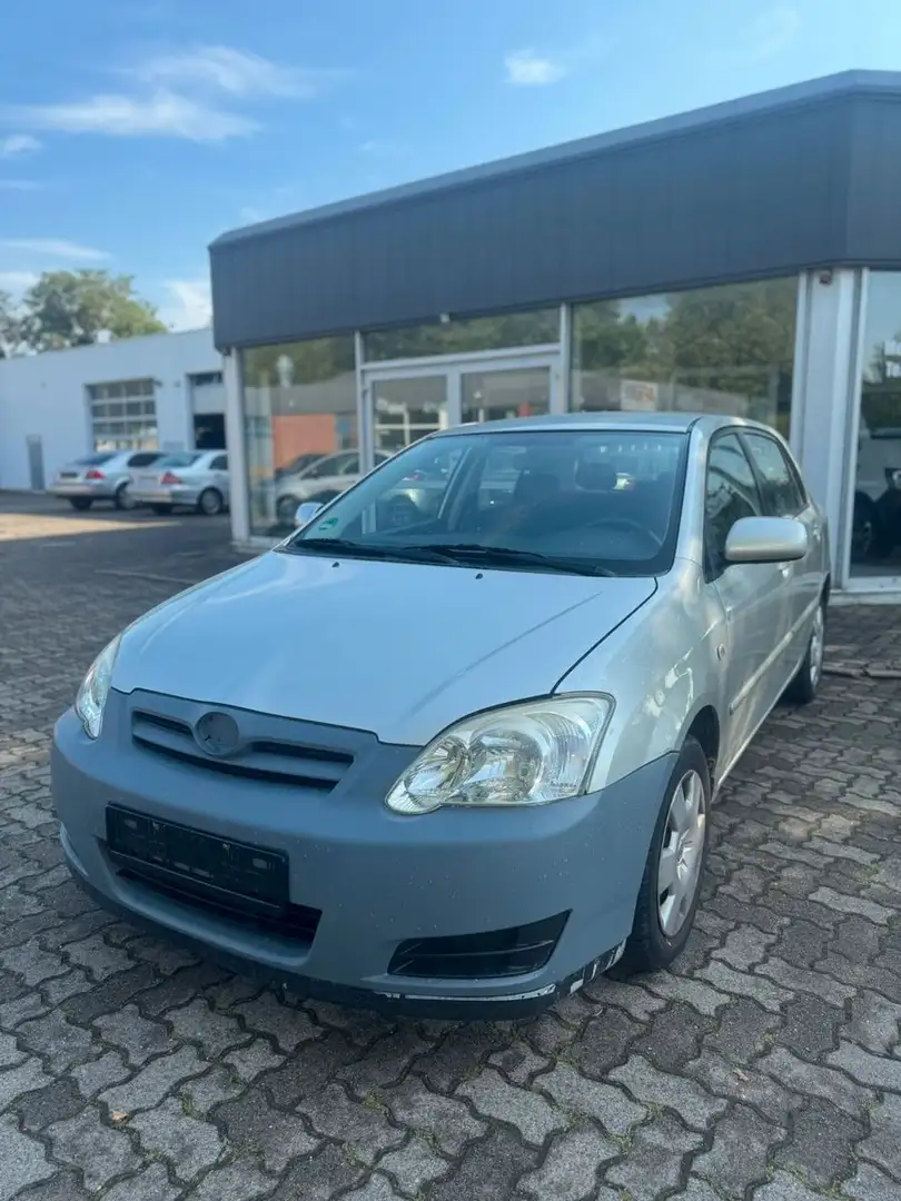 Toyota Corolla 1.4 Luna / Compact Silber - 2