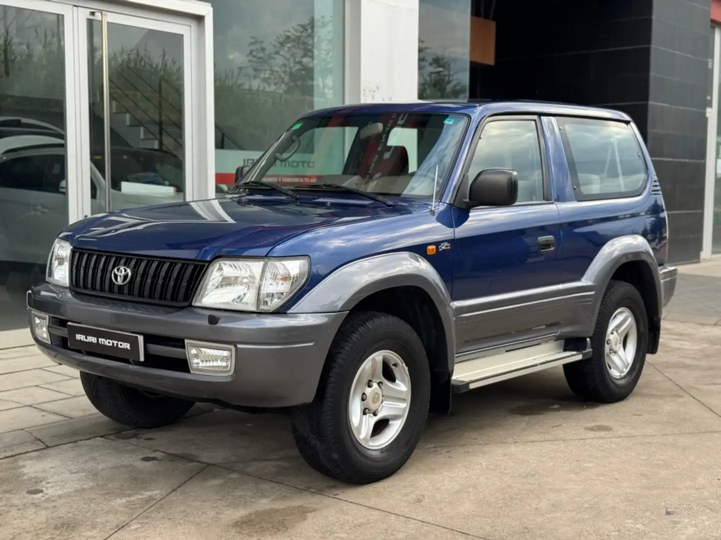 Toyota Land Cruiser 3.0 D4D VX Albastru - 2