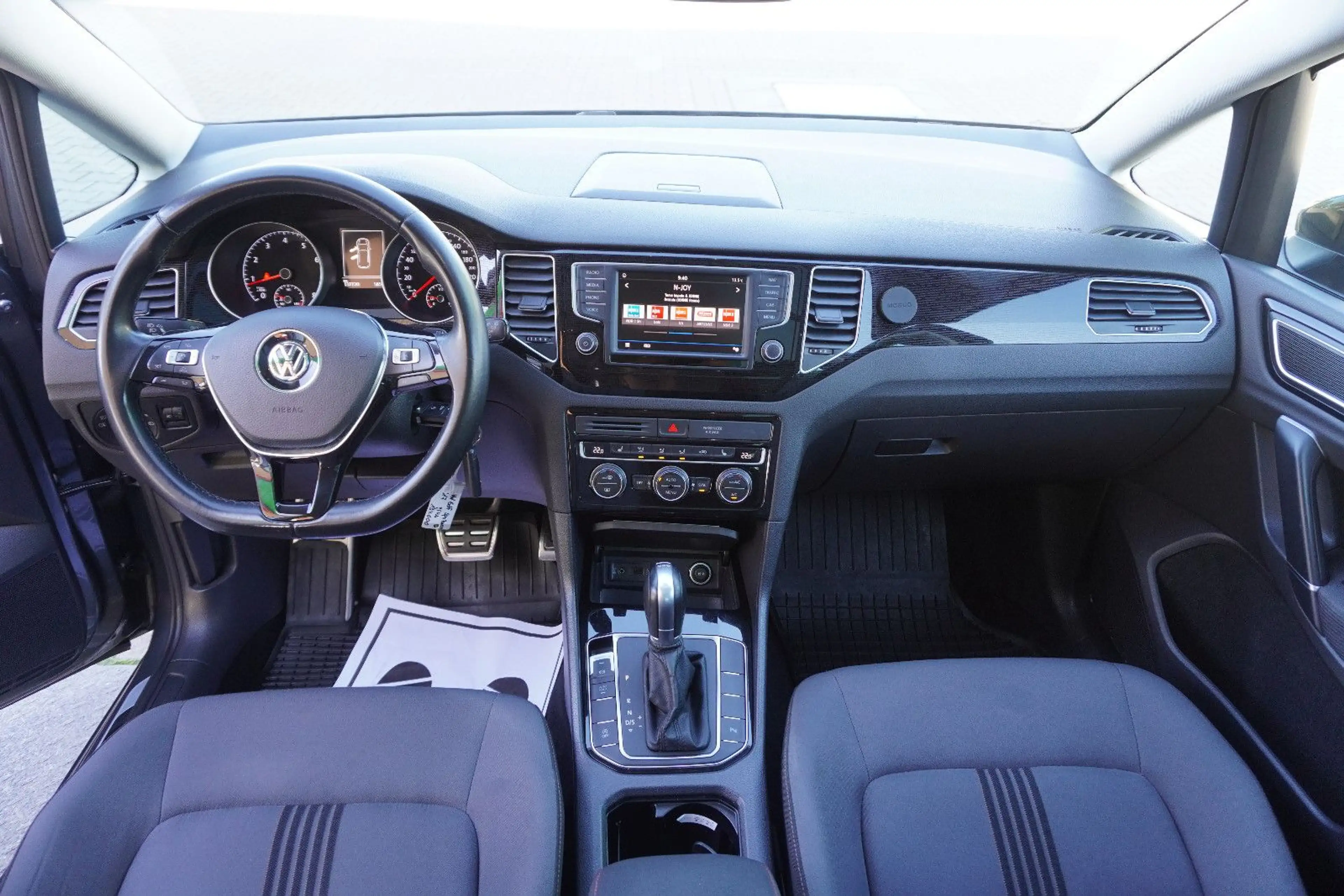 Volkswagen Golf Sportsvan Sound |Pano|AHK|Autom.|ACC — photo 12