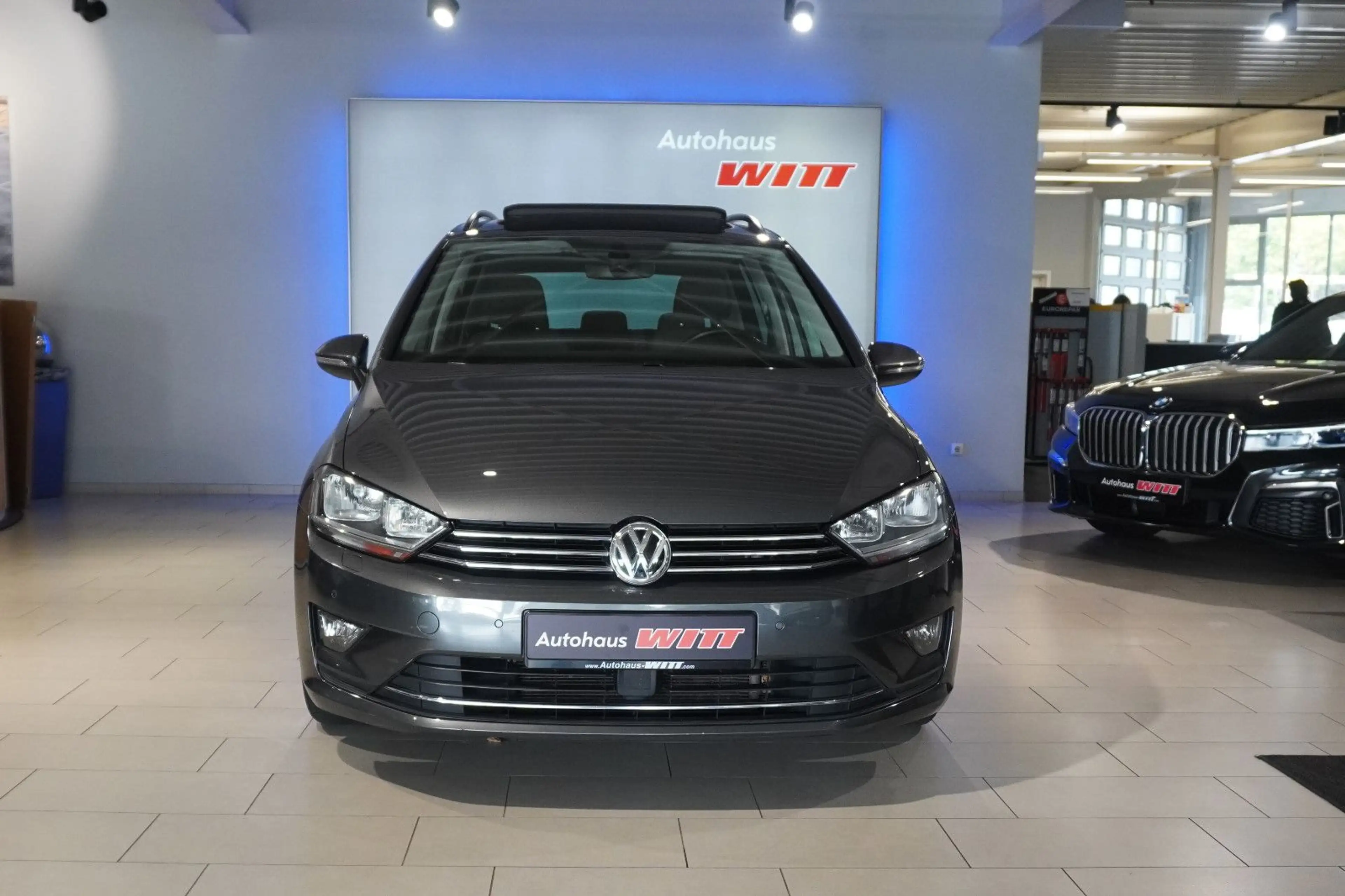 Volkswagen Golf Sportsvan Sound |Pano|AHK|Autom.|ACC — photo 2