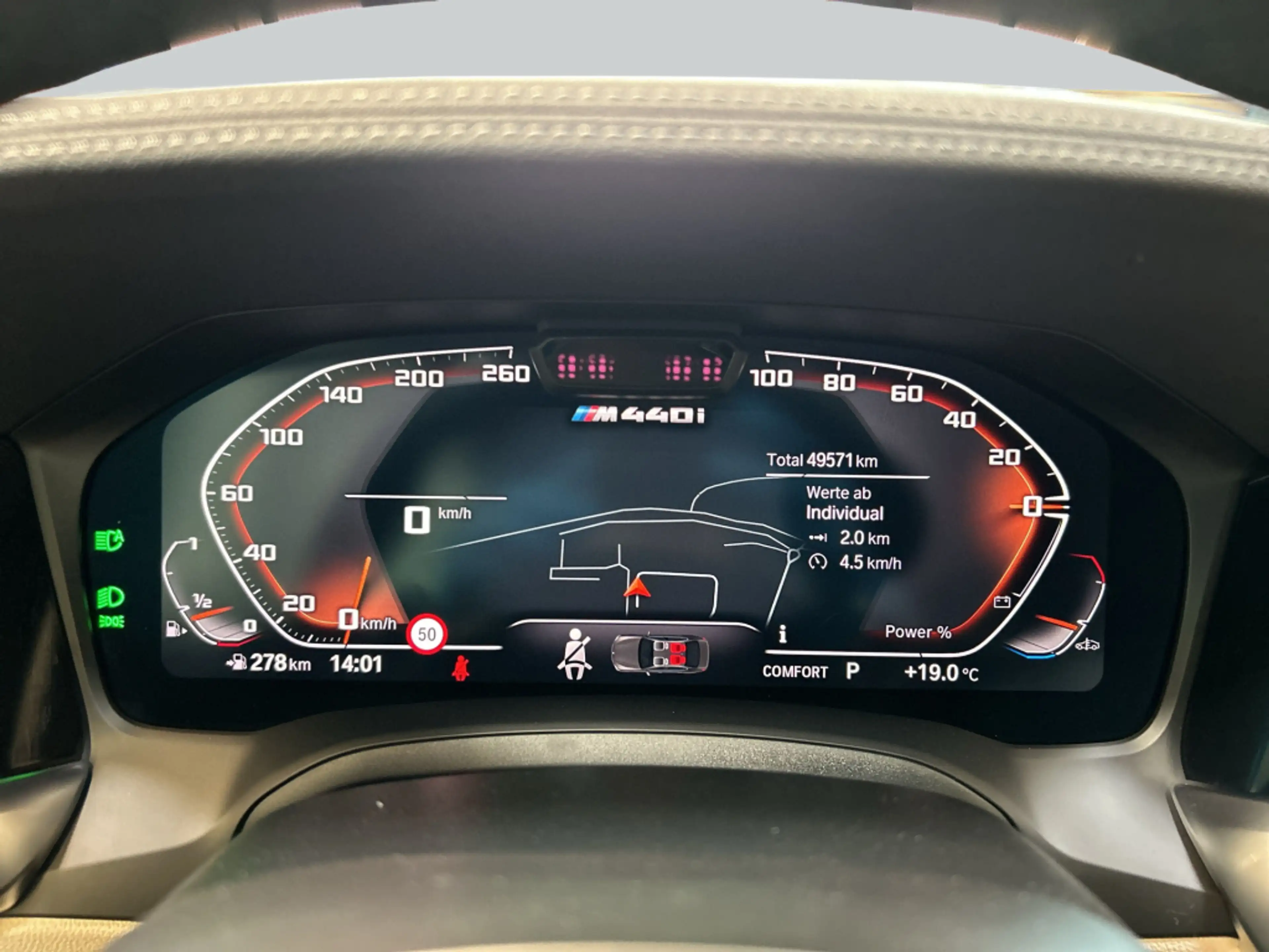 BMW M4 i xDrive Cabrio, SHZ, Nackenwärmer — photo 18
