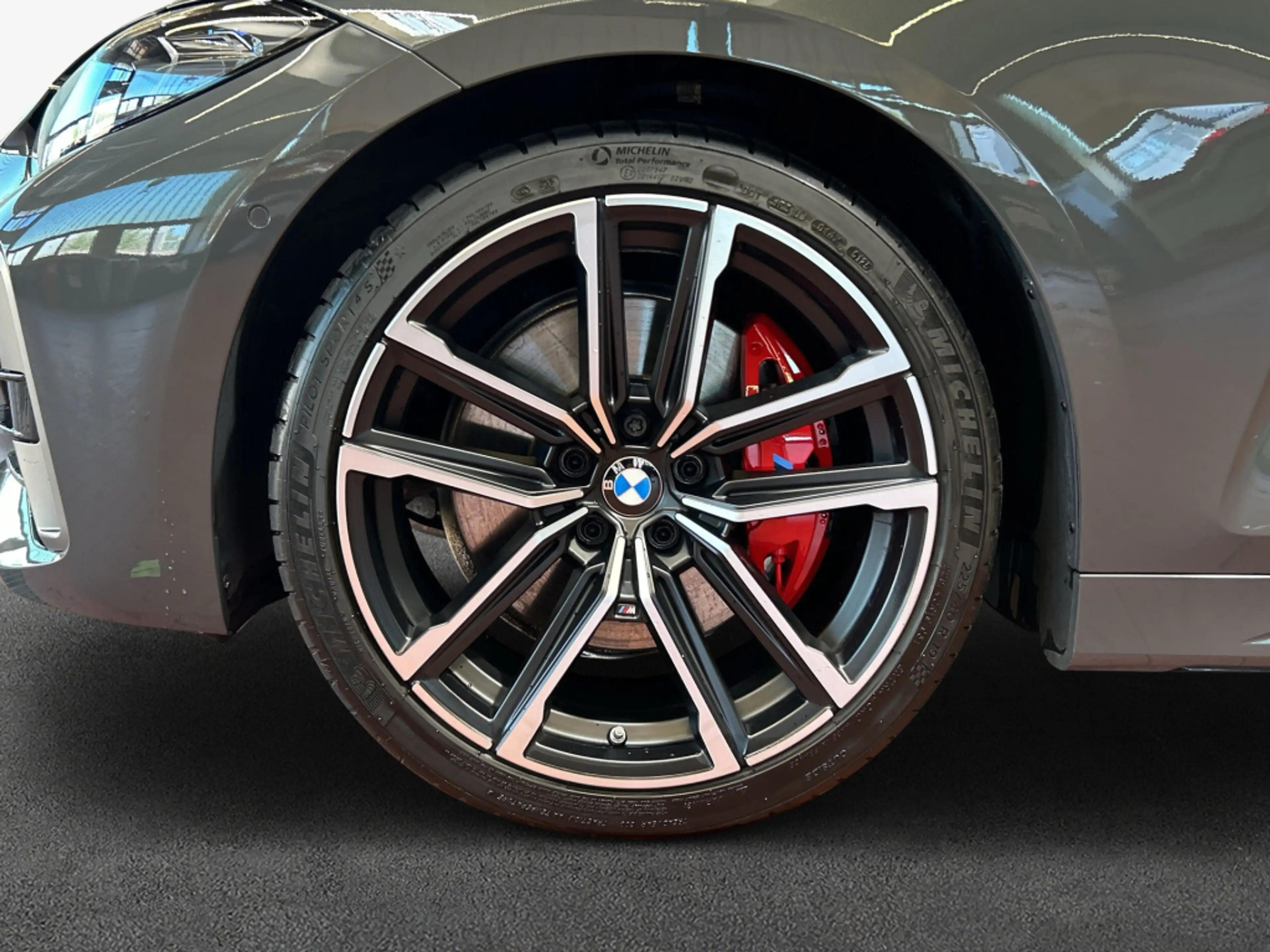 BMW M4 i xDrive Cabrio, SHZ, Nackenwärmer — photo 8