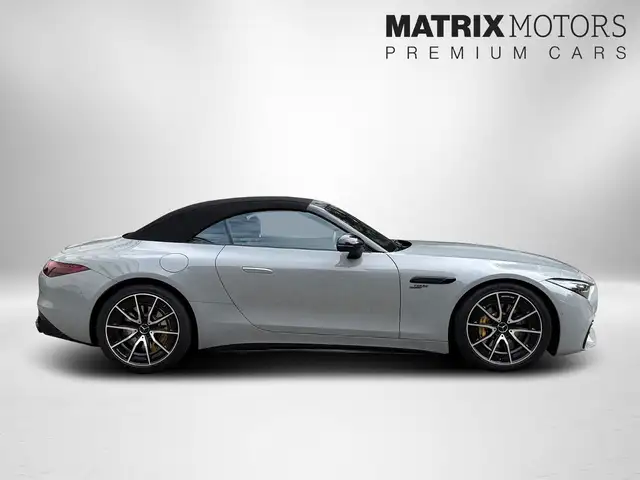 Mercedes-Benz SL view 5