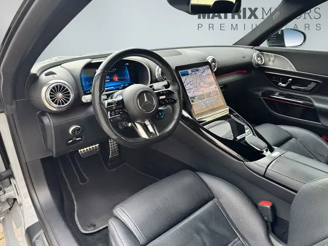 Mercedes-Benz SL view 11