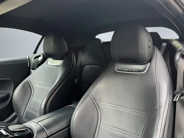 Mercedes-Benz SL view 4