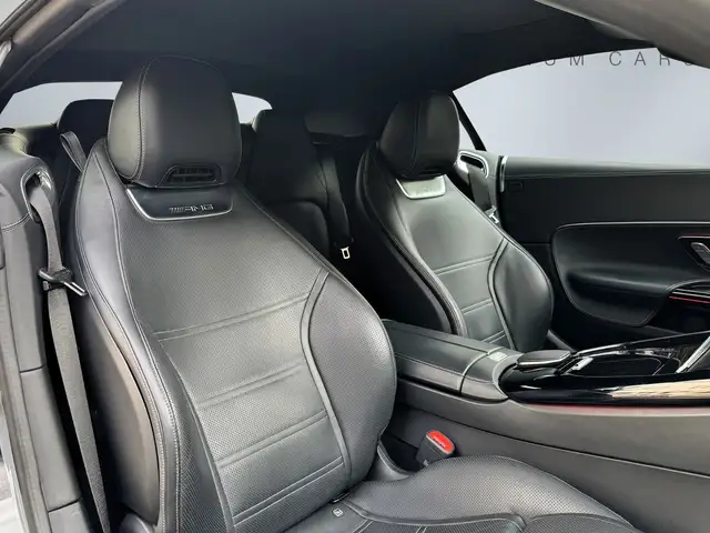 Mercedes-Benz SL view 12