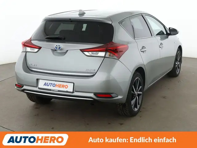 Toyota Auris view 6